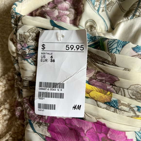 H&M Floral Maxi Dress - sz 6 - Picture 6 of 6